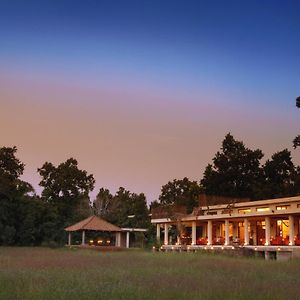 Mahua Kothi Bandhavgarh - A Taj Safari